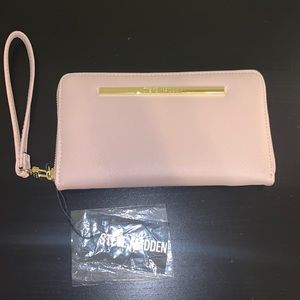 Steve Madden Pink Wristlet Wallet 🆕